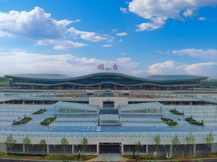 我是说怎么跟我疫情前来烟台转国际航班时的机场感觉不一样，这个机场很新跟陌生……一