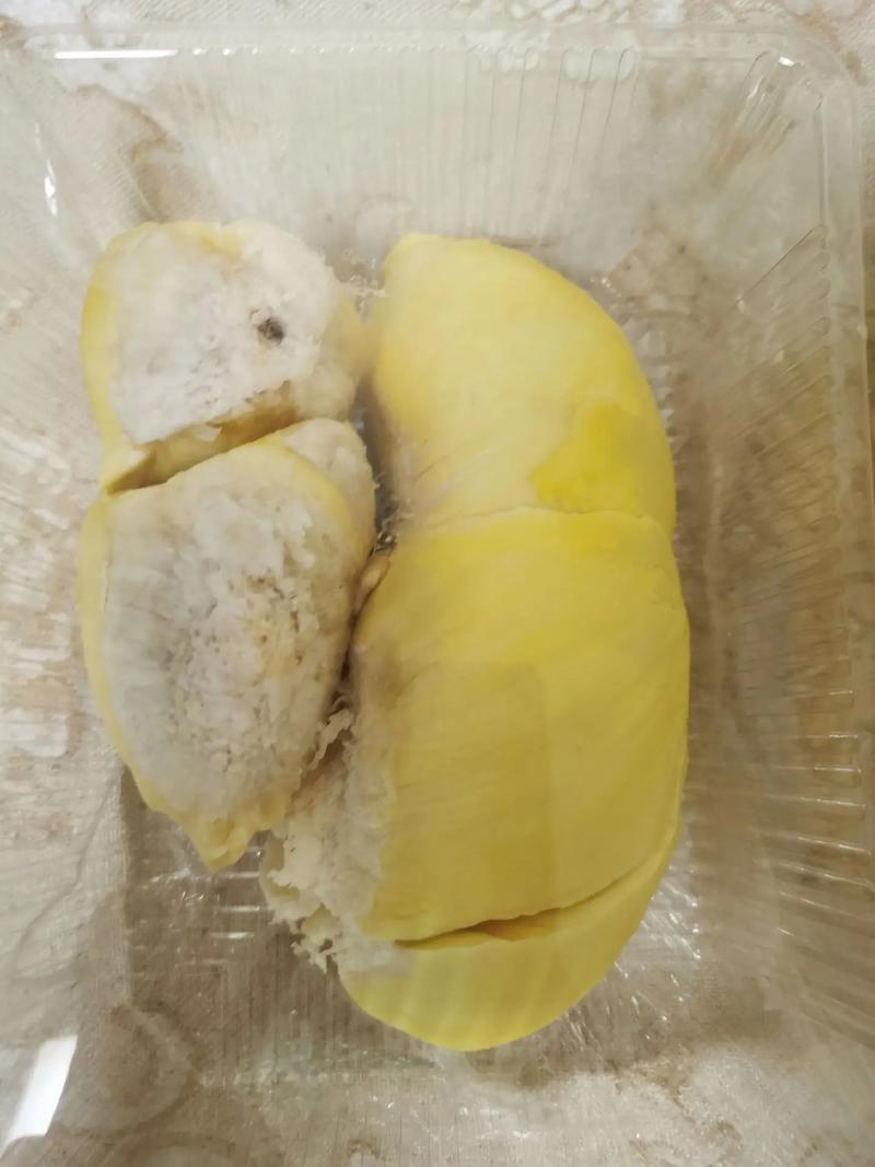 因为一个礼拜吃了三次榴莲，被婆婆数落了一晚上，说我老公接业务赚钱那么不容易，就不