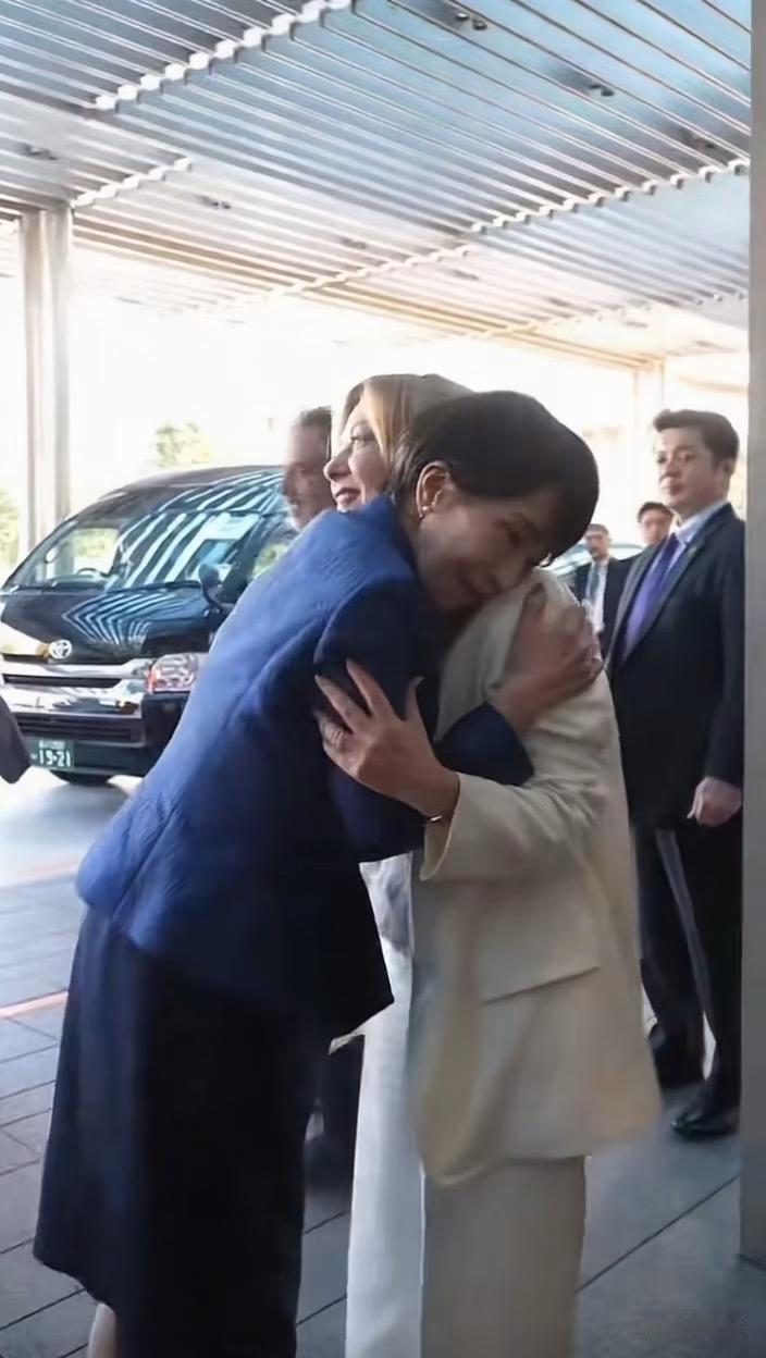 面对柴米油盐的压力，争吵似乎成了家常便饭。也许只是为了几毛钱的差价，也许是因为一