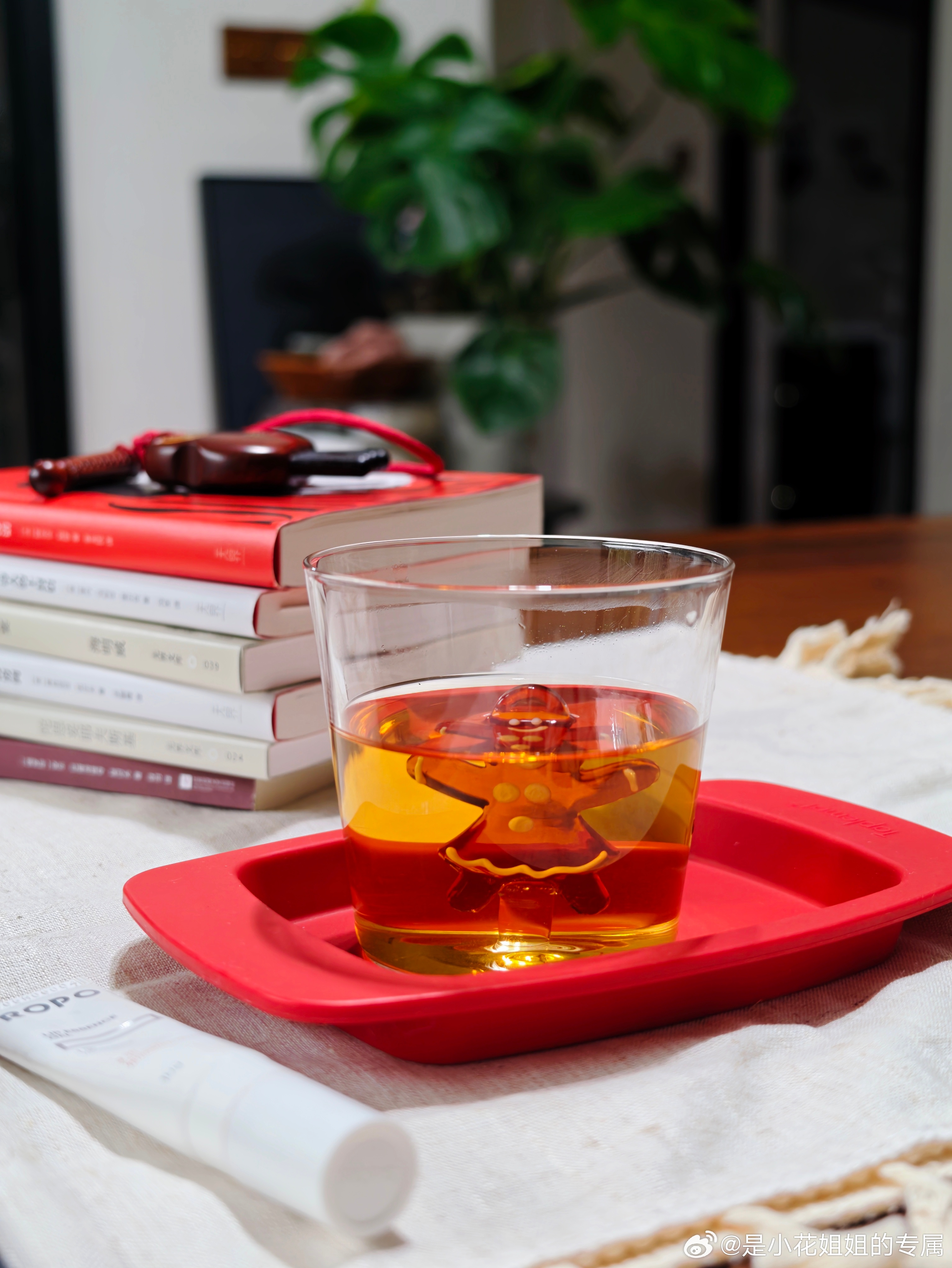 我买的新杯子到了～饼干超人～好可爱～生活手记是小花姐姐的专属日常分享vivox3