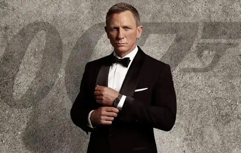 嘿，朋友们！你们有没有想过，童年那些陪我们“打怪升级”的游戏，其实也藏着一段段“