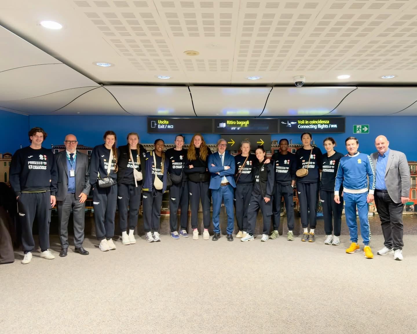 科内利亚诺已经抵达！朱婷