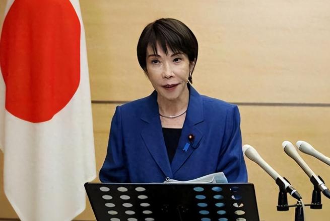 日本游说特朗普优先访日，殊不知特朗普满心都是访华求稳[太阳]

日本政府最近忙得