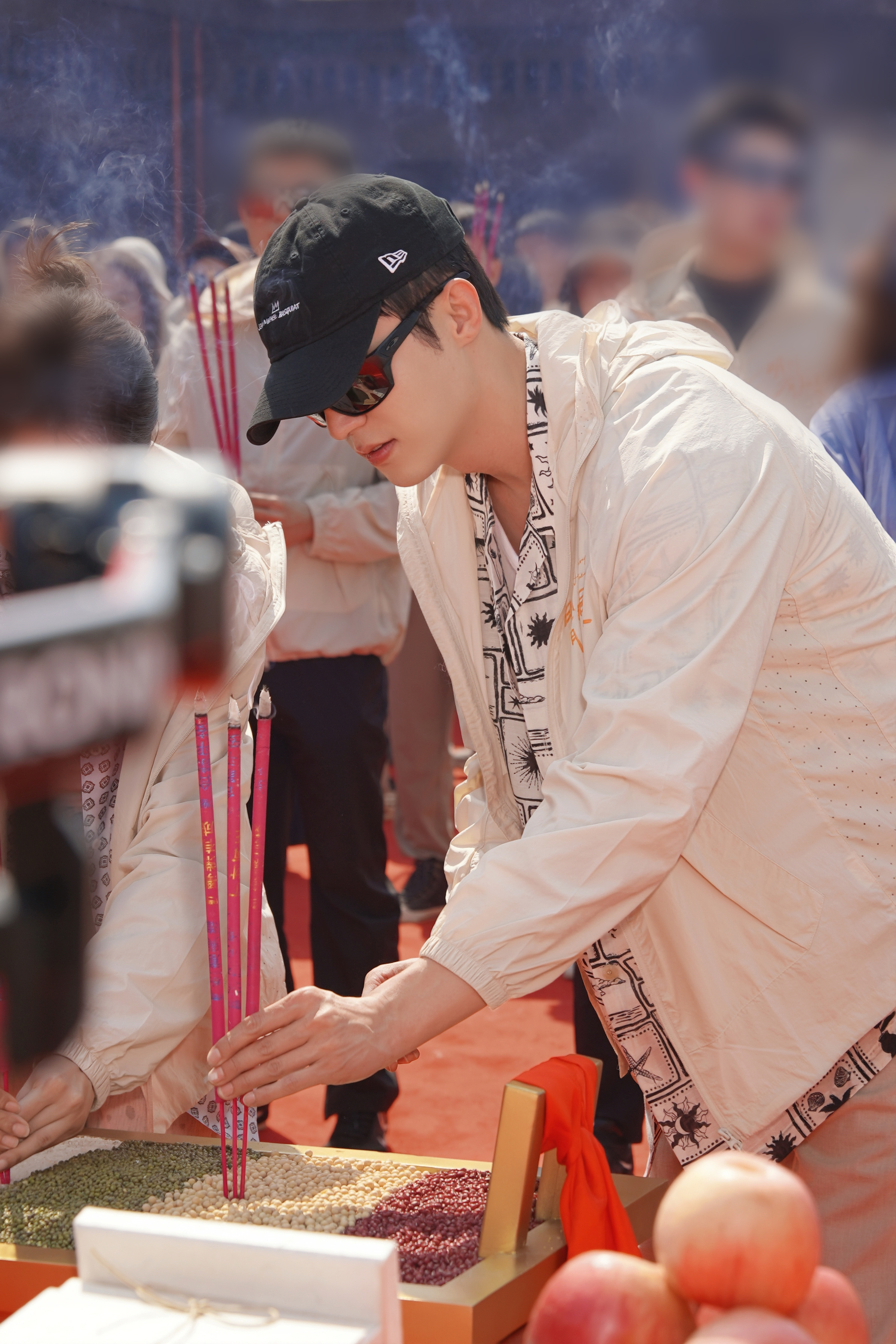 黄景瑜︱《明川有知夏》︱官宣开机20260414官宣开机仪式工作室出图这组图拍得