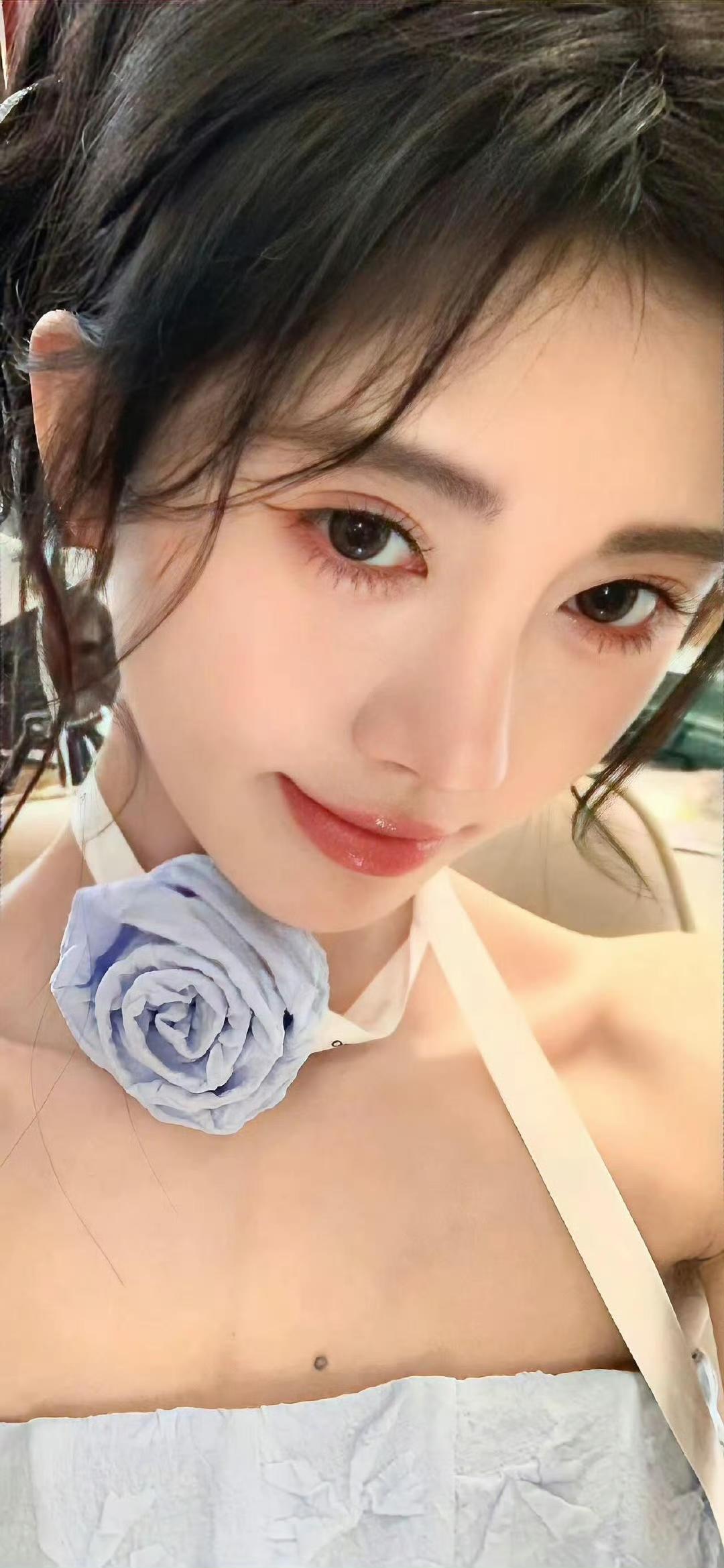 高清美女壁纸本图为美女 超高清美图 纯享美图 超高清图壁纸 🌞💕