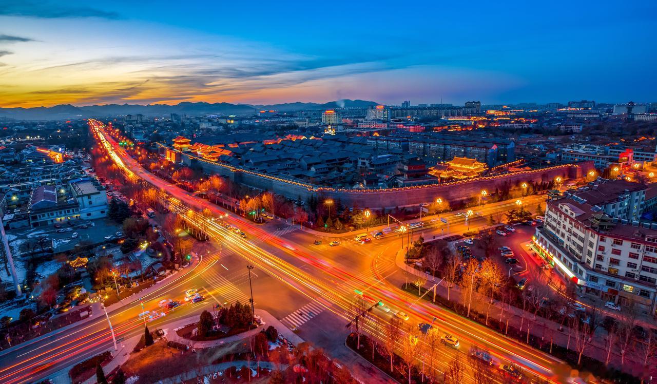 今天的你很棒，值得一场好睡眠，放下所有，安心睡，晚安呀！晚安