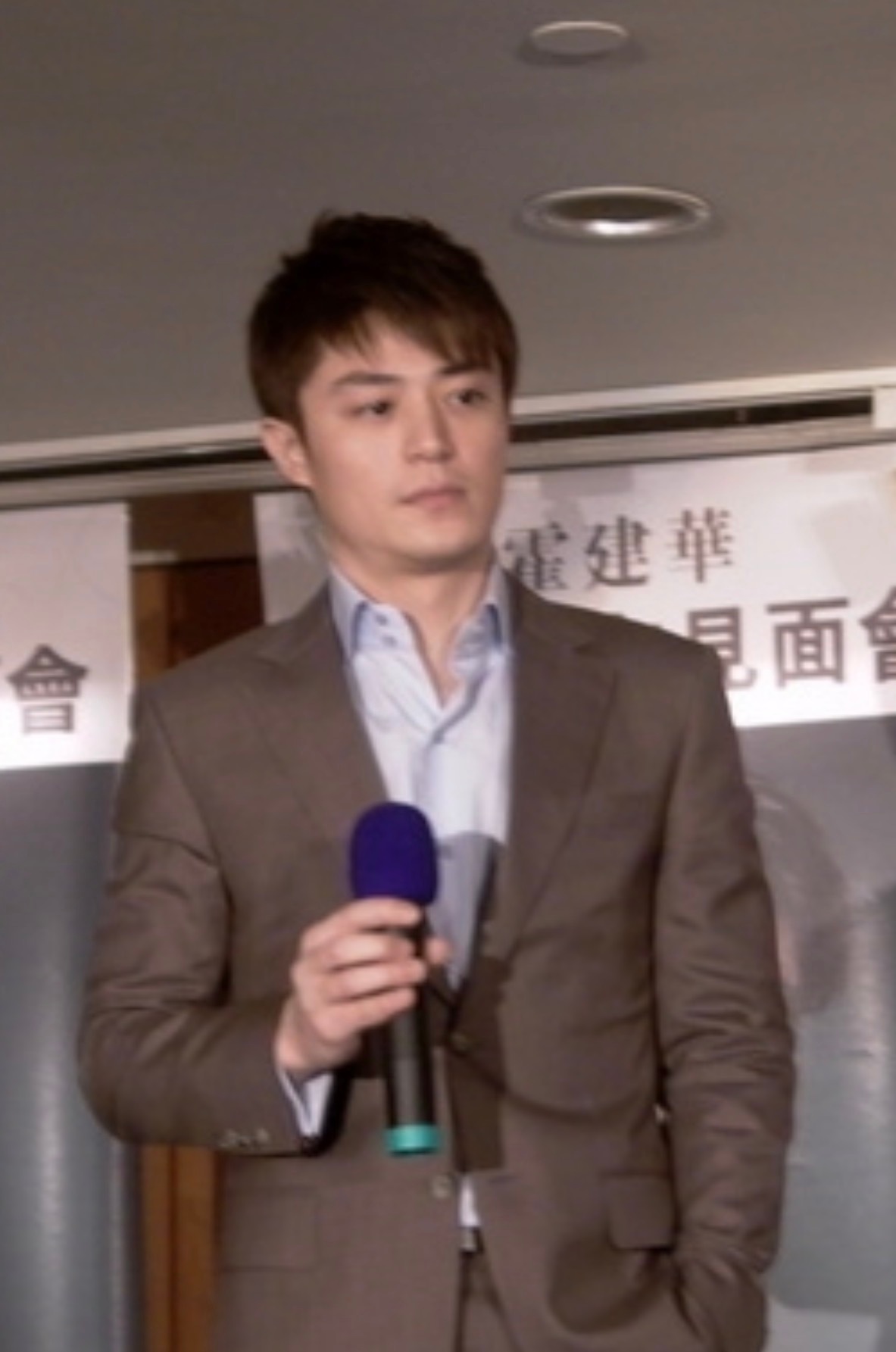 ૮⁔.  ̫ .⁔ა 他是这样 cr:TANABE 