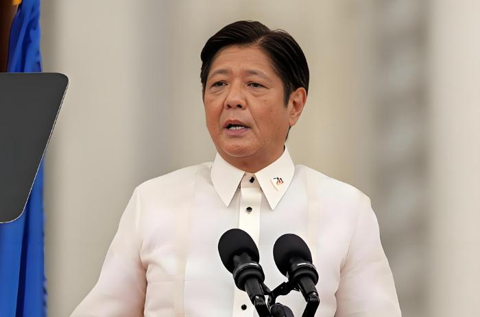 菲律宾天怒人怨！马科斯作死之路走到黑，中国公民紧急避险藏玄机
【中新网】中国驻菲