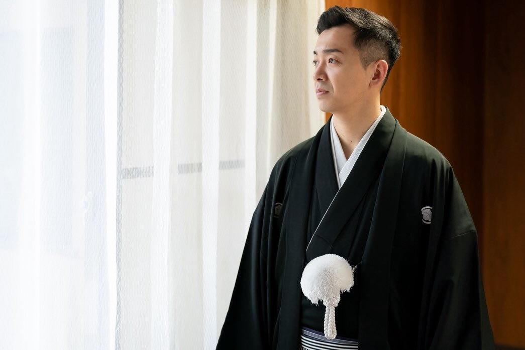 西本拳太社媒更新：前几天我32岁了。同时，婚礼也顺利办完了，收到了很多亲朋好友温