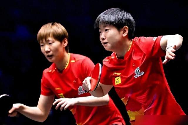 亚运女团险象环生！孙颖莎两度建功力保连胜