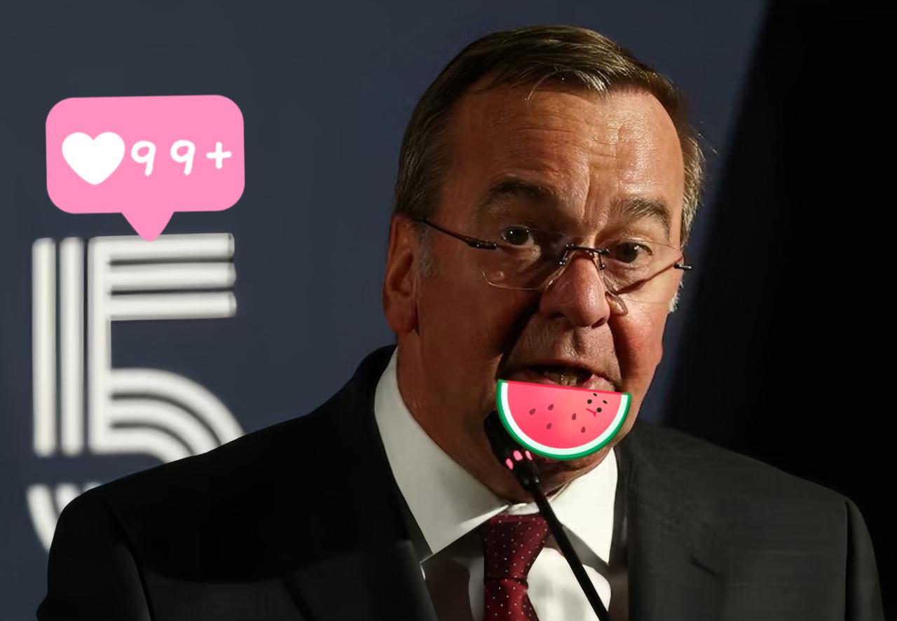 就在，昨天！
德国国防部长宣布，
德军在霍尔茨多夫空军基地启用首套“箭 - 3”