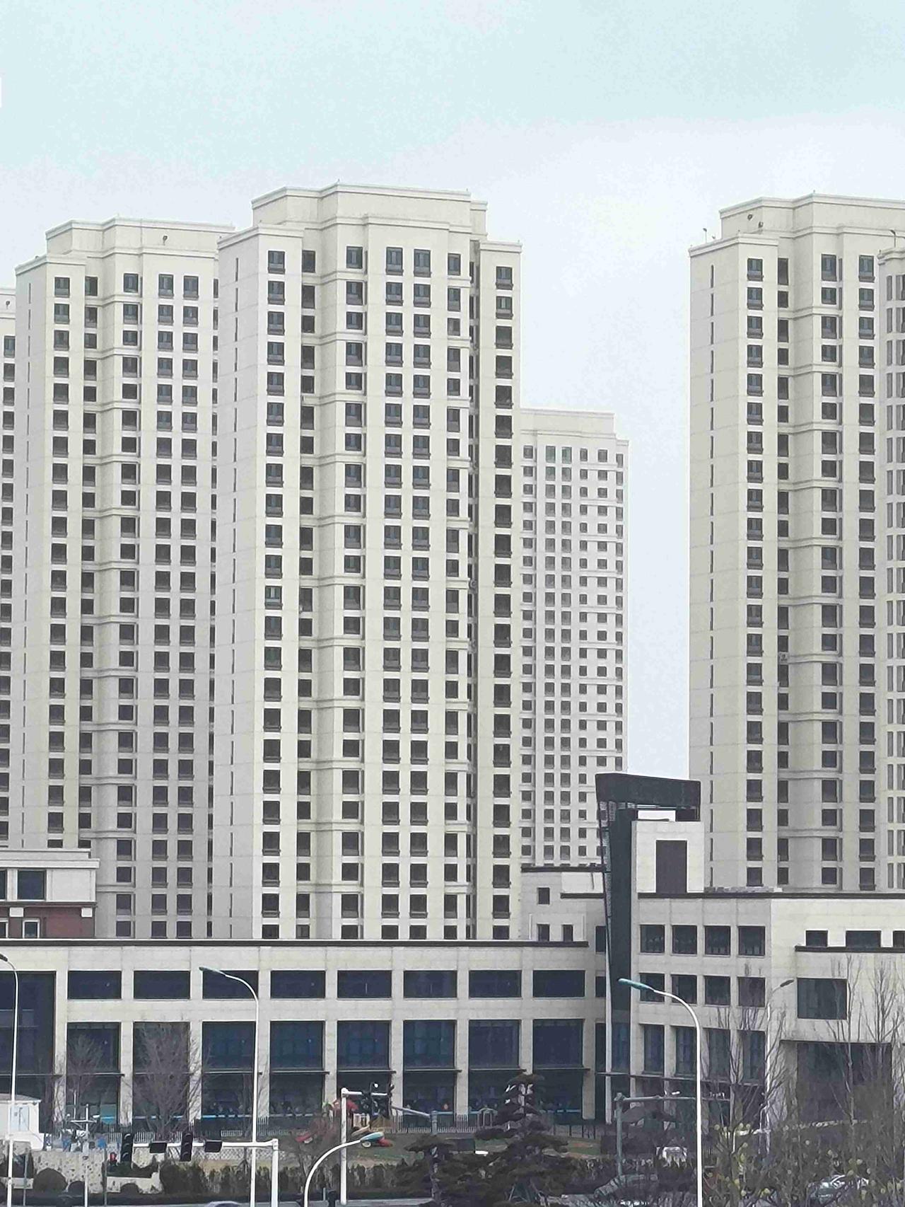 我的今日状态：😁轻松愉快
我这里的天气：❄️下雪