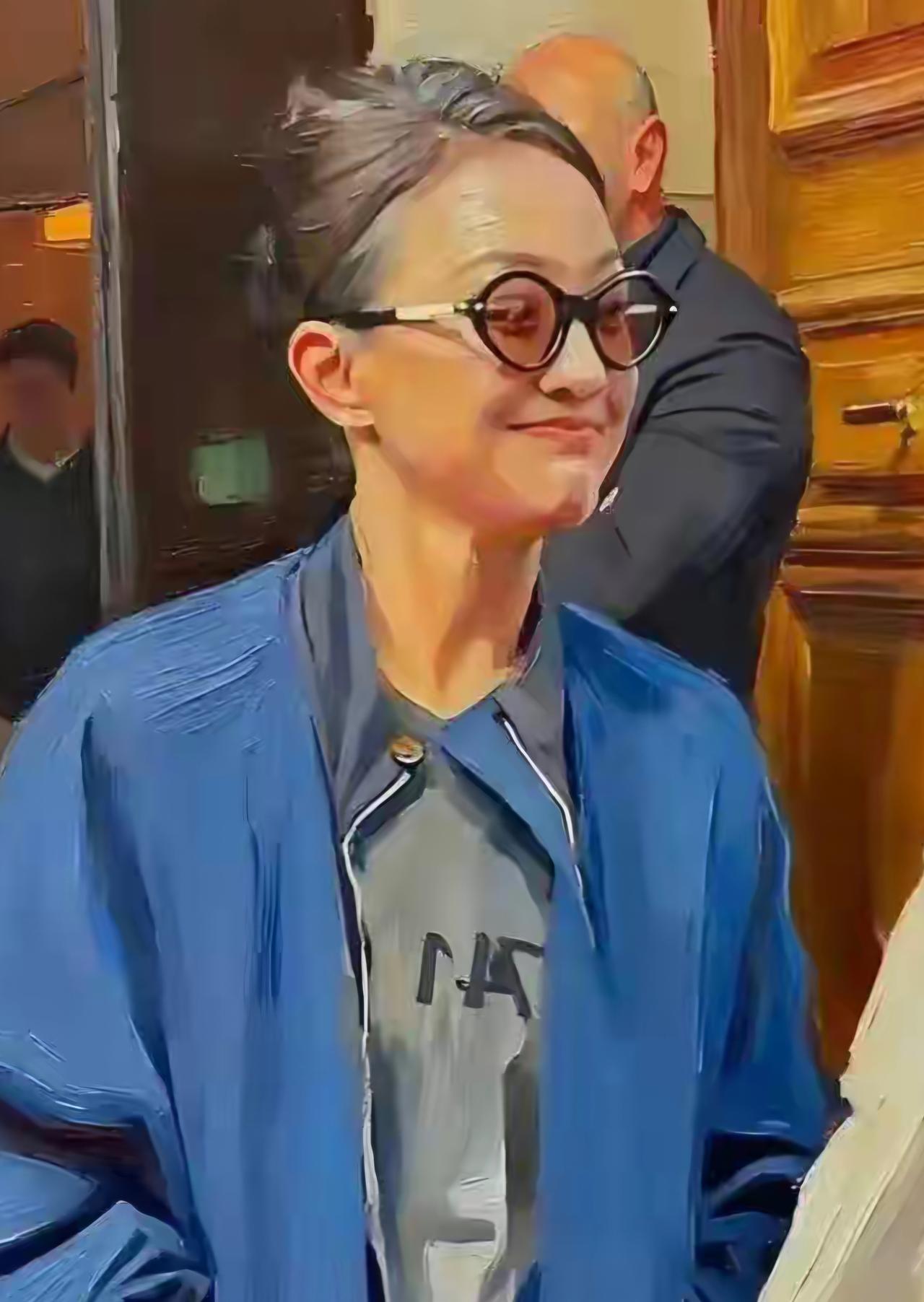 王铎：现在的周讯，再看看过去的她，你怎么想？
