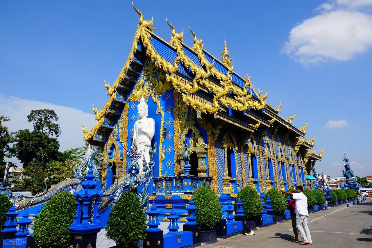 泰国嫌弃游客这件事，比你想的更有意思。
说真的，一个国家的旅游业占了 GDP 的