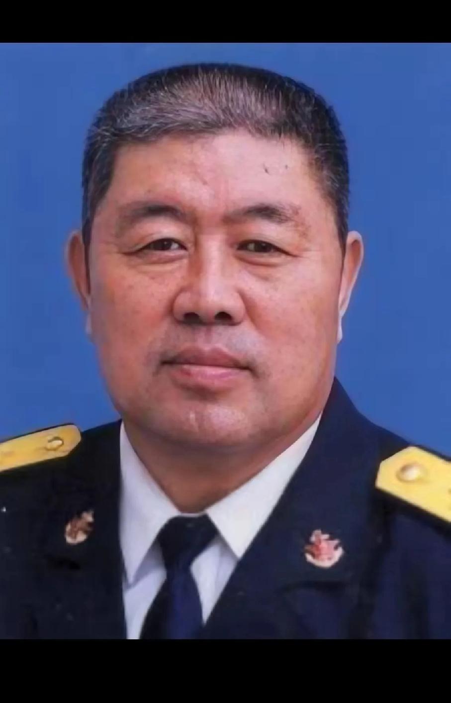 国之脊梁离世悄无声息，网红琐事霸榜热搜，这股歪风该醒醒了！
 
刷新闻看到个讣告