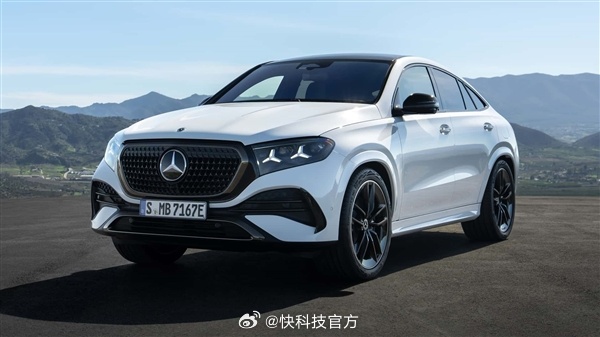 【传了两年要砍的奔驰轿跑SUV 高管一句话判了“死刑”反转！】奔驰产品战略高管近