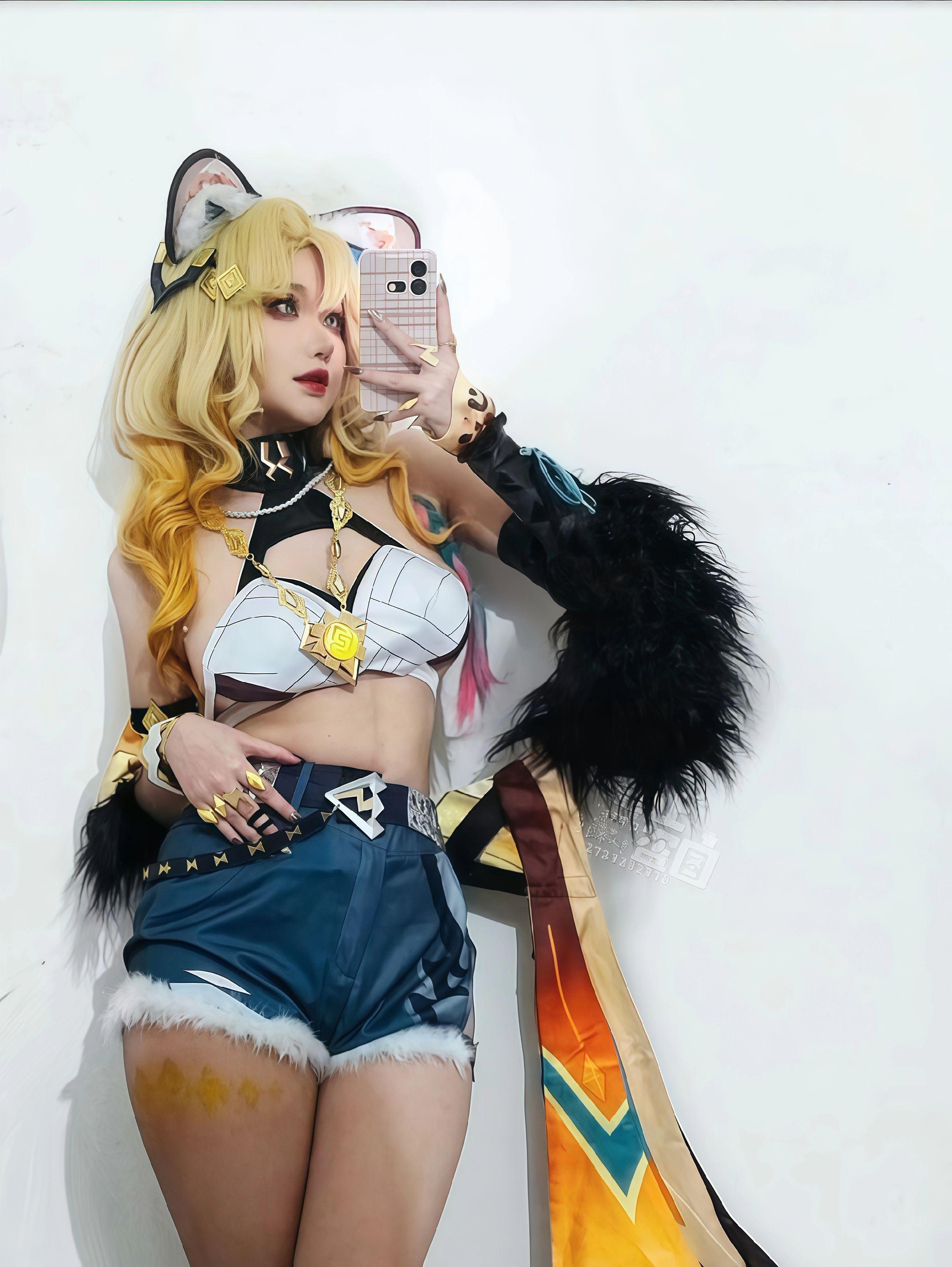 你们那个女生自动发消息的手机是哪里买的？为啥我这个手机和女生互相简单自...