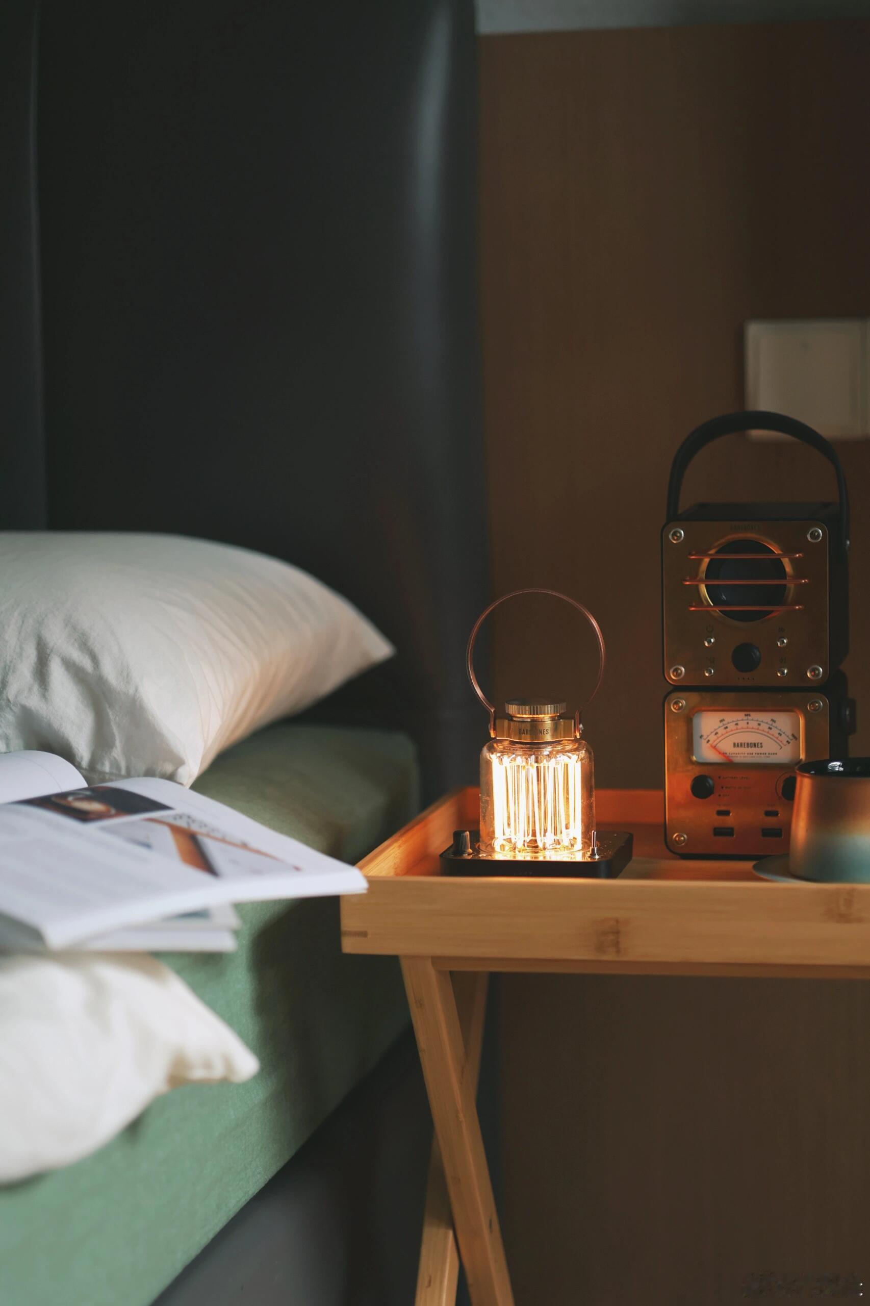 “两个主动解决问题的人，是一定不会走散的，人长了嘴巴是用来把误会说清楚的，而不是