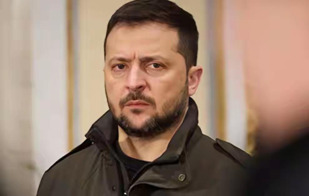 翻脸比翻书快！泽连斯基突然通知中方，准备迎接乌克兰的最新制裁