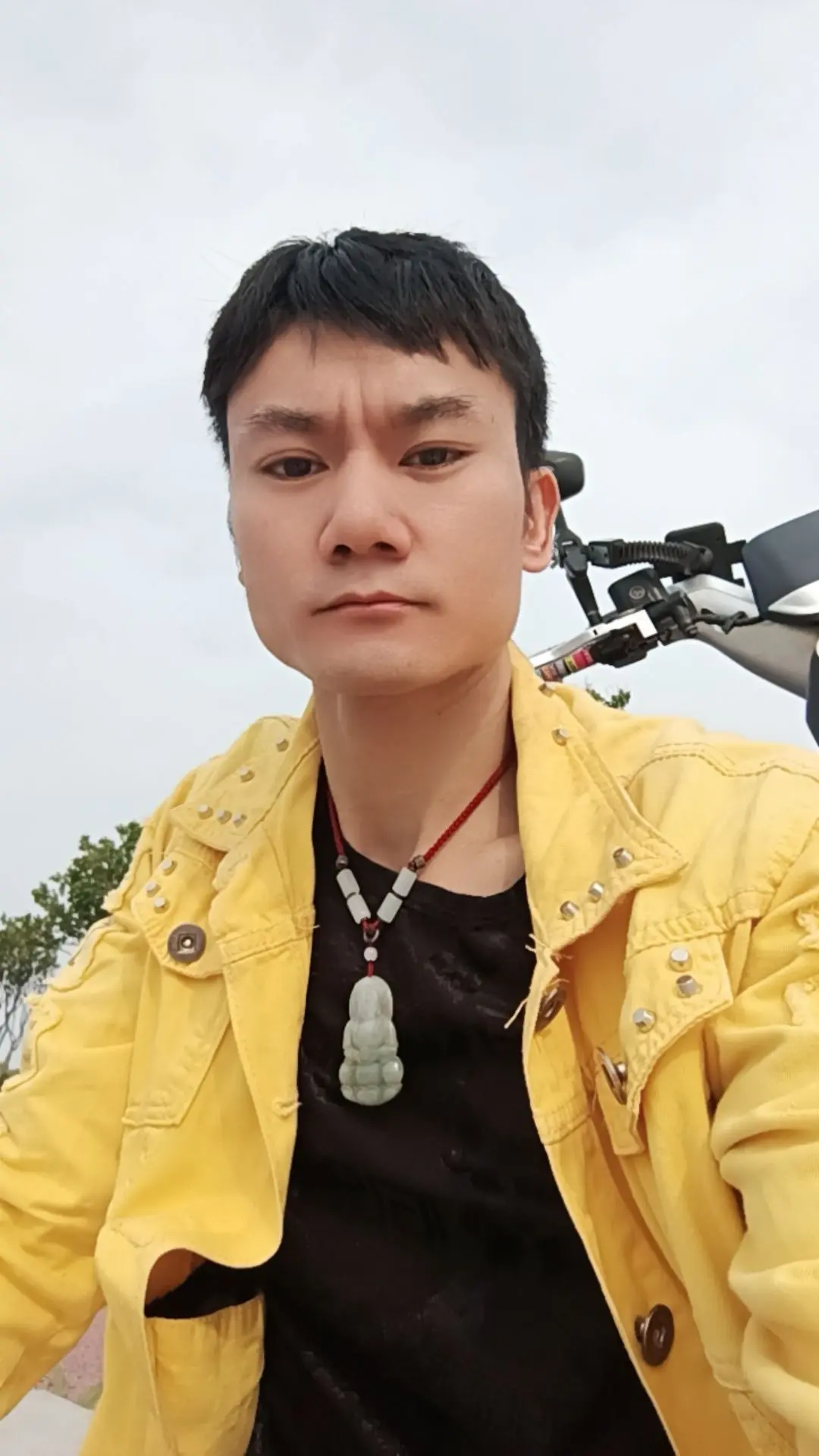 农村小伙子的生活记录