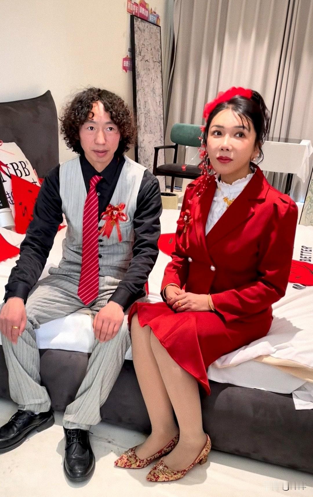 庞麦郎是和龚玥菲女士真的结婚了吗？他们两个分开了一段时间，龚玥菲说庞麦郎把她给拉