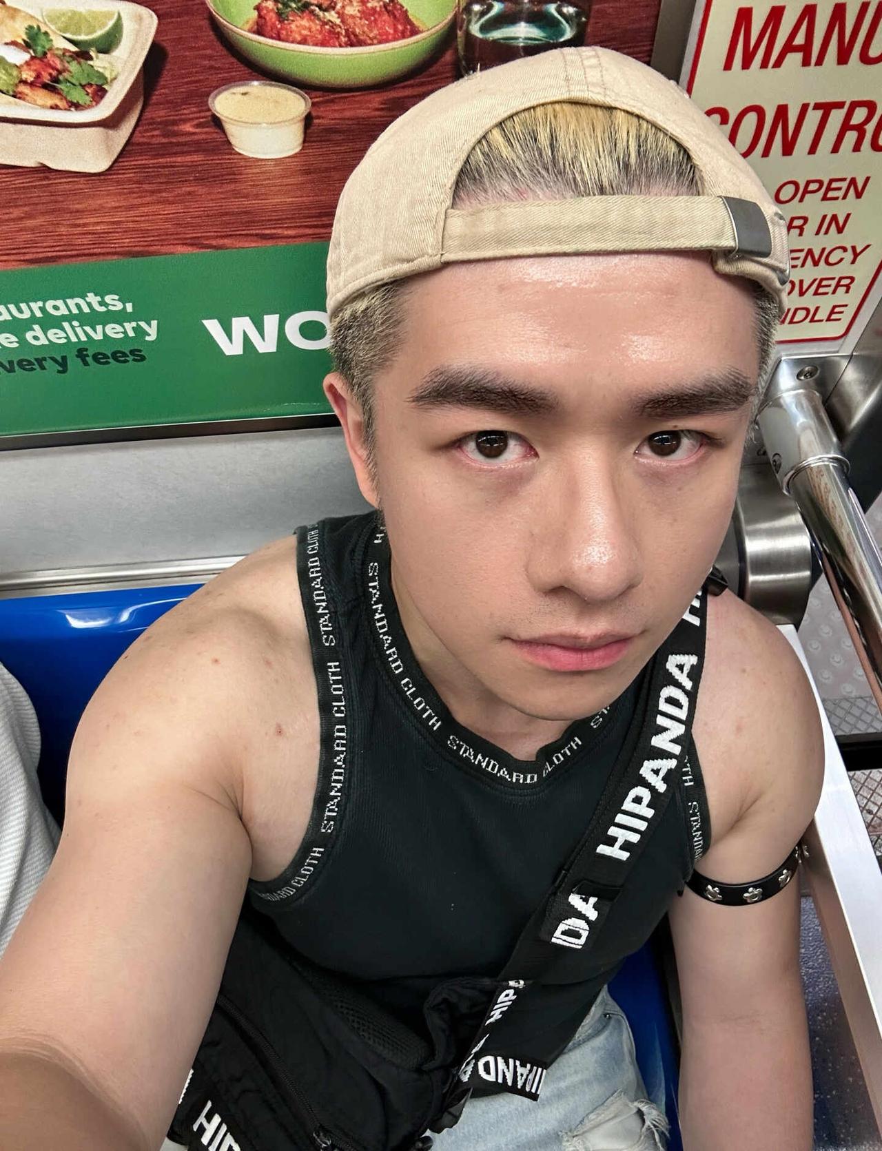 下班🫂🌆
HYROX 生活记录 肌肉养成中 今日