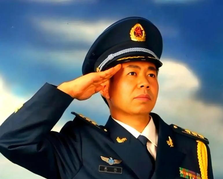 戴旭：对美国根本不用怕！如果美国军舰再敢闯中国海域，就应该打，导弹打光了，就用军