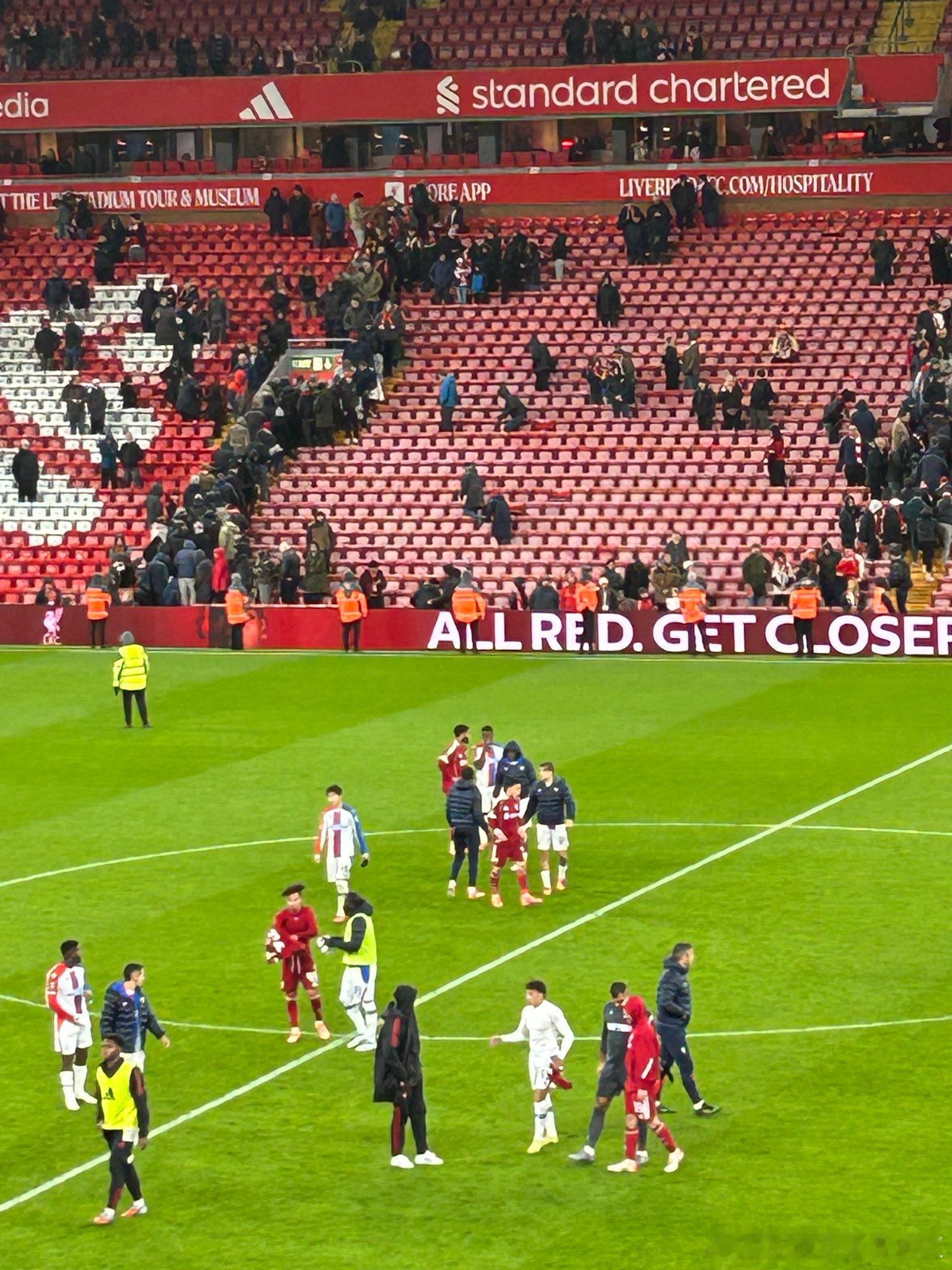 你们在聊什么呢[doge] ​​​