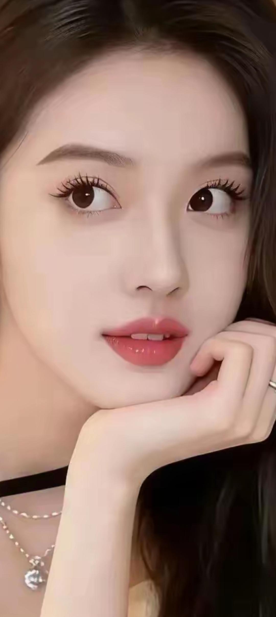 甜美少女心，温柔似水，梦幻般的眼神🌸💖
