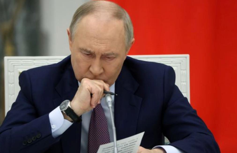 【前线俄军谎报军情？《金融时报》：他们向普京总统传递了虚假信息】

英国《金融时