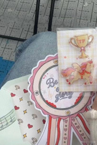 TF家族新音 在娱乐产业蓬勃发展的当下，偶像团体的动态时刻牵动着粉丝们的心。今日