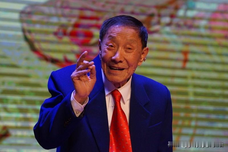 惊闻噩耗！2026年1月19日，著名相声表演艺术家杨振华在沈阳逝世，享年90岁。