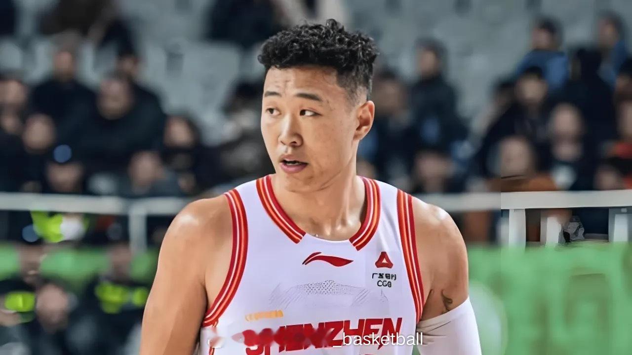 贺希宁本赛季至今得分最高的两场比赛都是在对阵辽宁男篮的比赛中获得的（32分和29