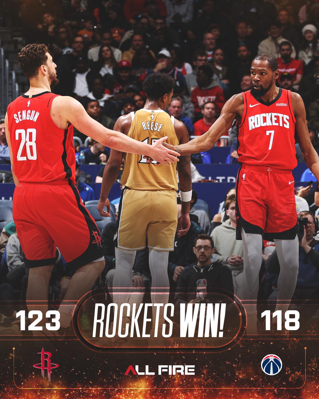 火箭真是领先再多都不让人放心啊！
火箭这边杜兰特和申京都得分30+了，全队得了1