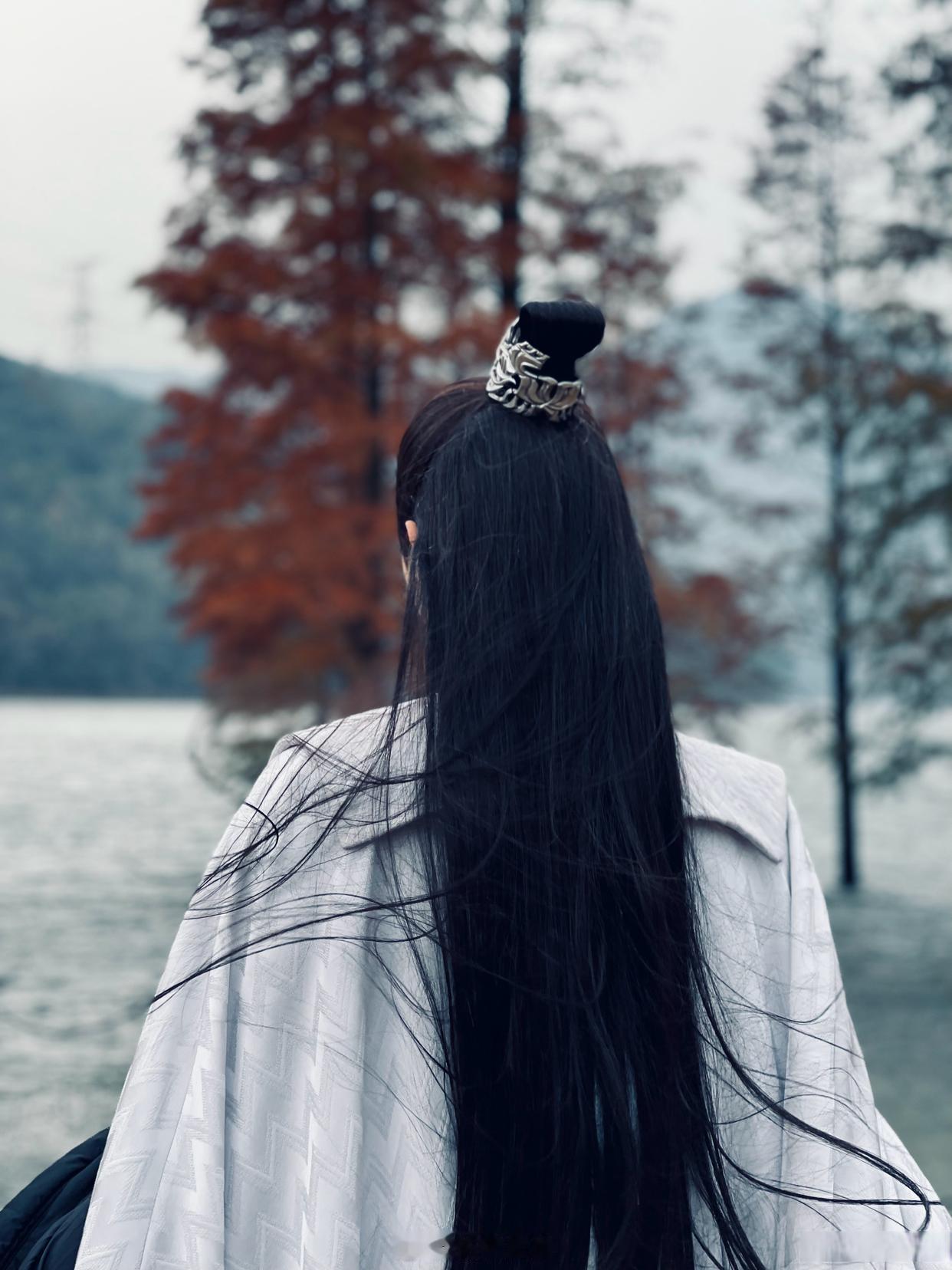 又回去翻看了自己的视频，一日复一日，一年复一年，真没想到一晃也几年了，容钰啊，你