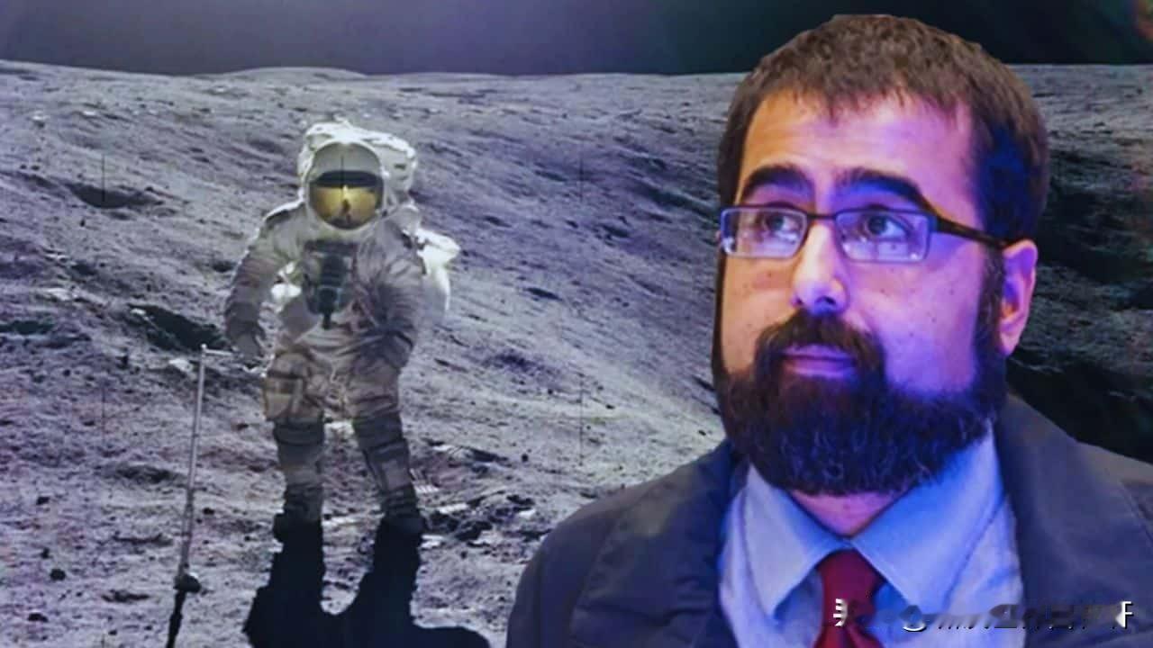 NASA副局长阿米特·卡沙特里亚，
在网站上坚称，
美国有能力抢在中国之前登月，