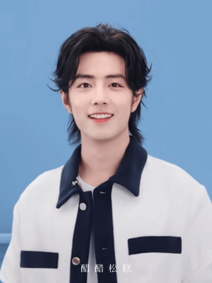 #陪肖战走花路# 晚安安🌙[抱一抱]❤️QUIN《Calling (Clean