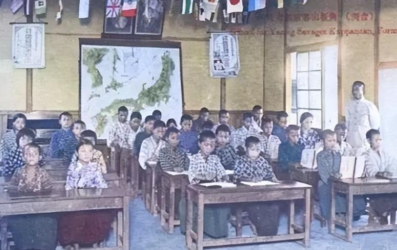 日本曾四次侵略中国，每一次都是冲着亡国灭种来的！日本人很奇怪这样一件事情，那么多