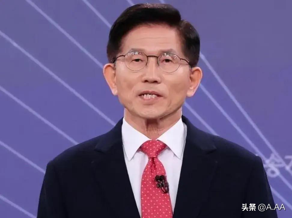金文洙曾发表观点，提及韩国曾受日本统治的历史背景，并声称由于祖先的渊源，某种程度