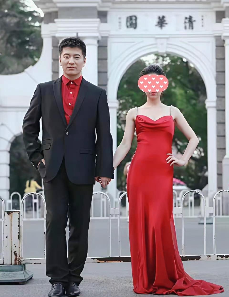 张雪峰妻子发声，狠狠打脸全网谣言！
所谓博士、再婚、河南任教全是假的，
网络造谣