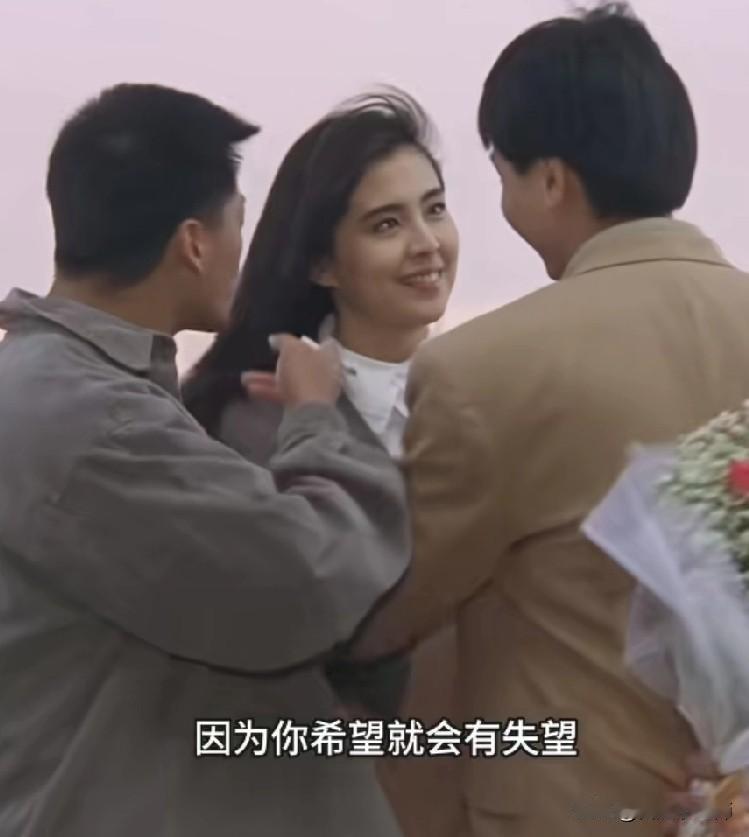 王祖贤曾说：我觉得结婚，一对配偶一定是在精神层次上达到共识，你才可能去跟他做一辈