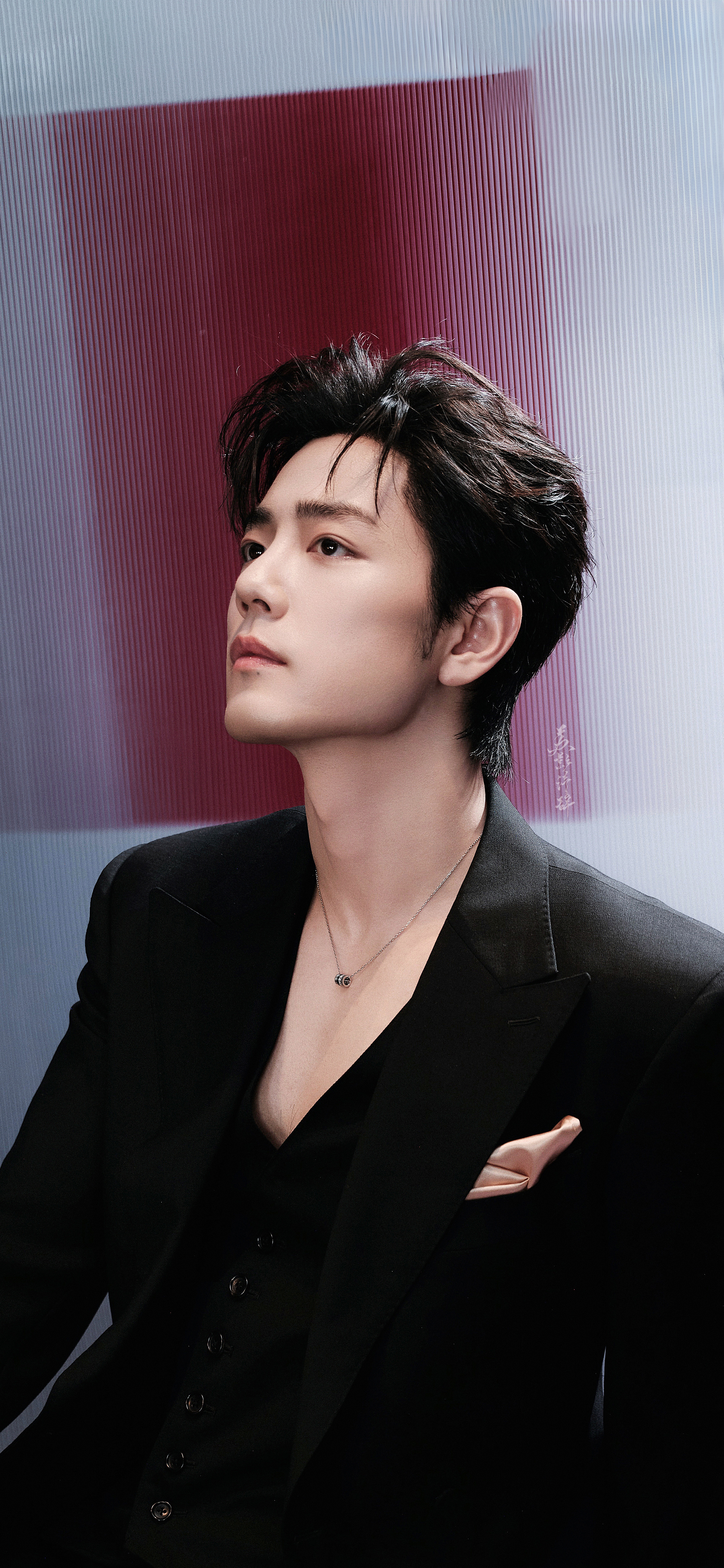 是春风拂面，也是无可替代的笃定。帅！路人说肖战是女娲毕设◇肖战