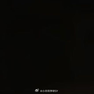 晚安心语 夜色漫过烟火，卸下一天的忙碌与疲惫。把烦恼归于夜色，将心事轻轻安放，愿