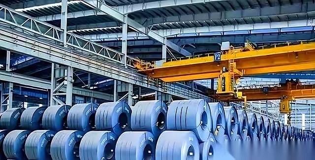 越南那艘叫“大洋号”的油轮，船舱里还带着中国港口的余温。仅仅三天后，一张针对中国