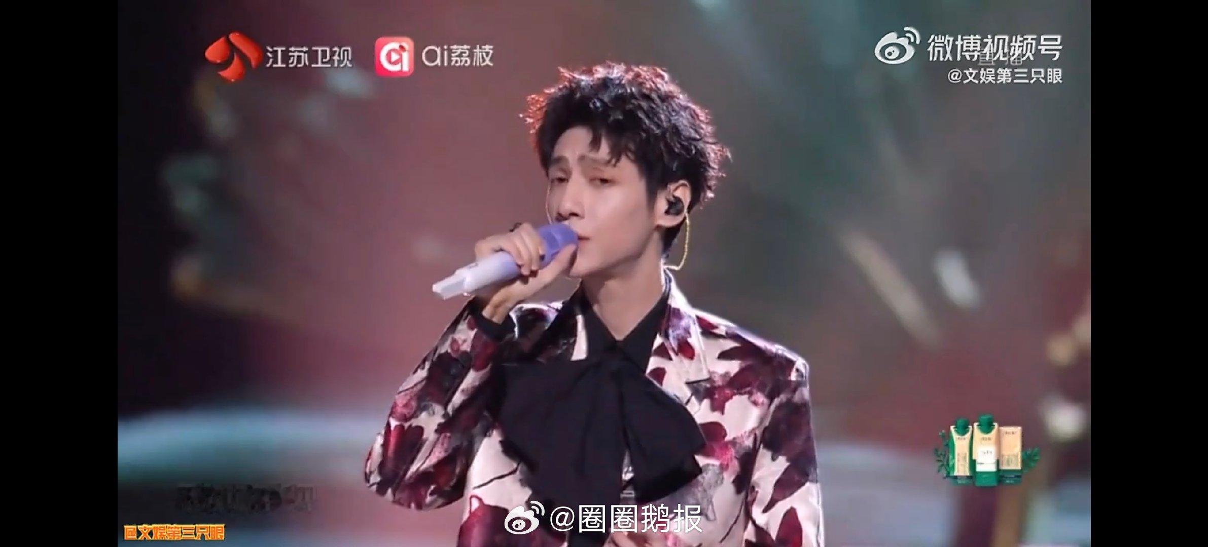 罗云熙唱歌也温润如玉罗云熙好有故事感的歌声 罗云熙歌声温润如玉，故事感直接拉满，