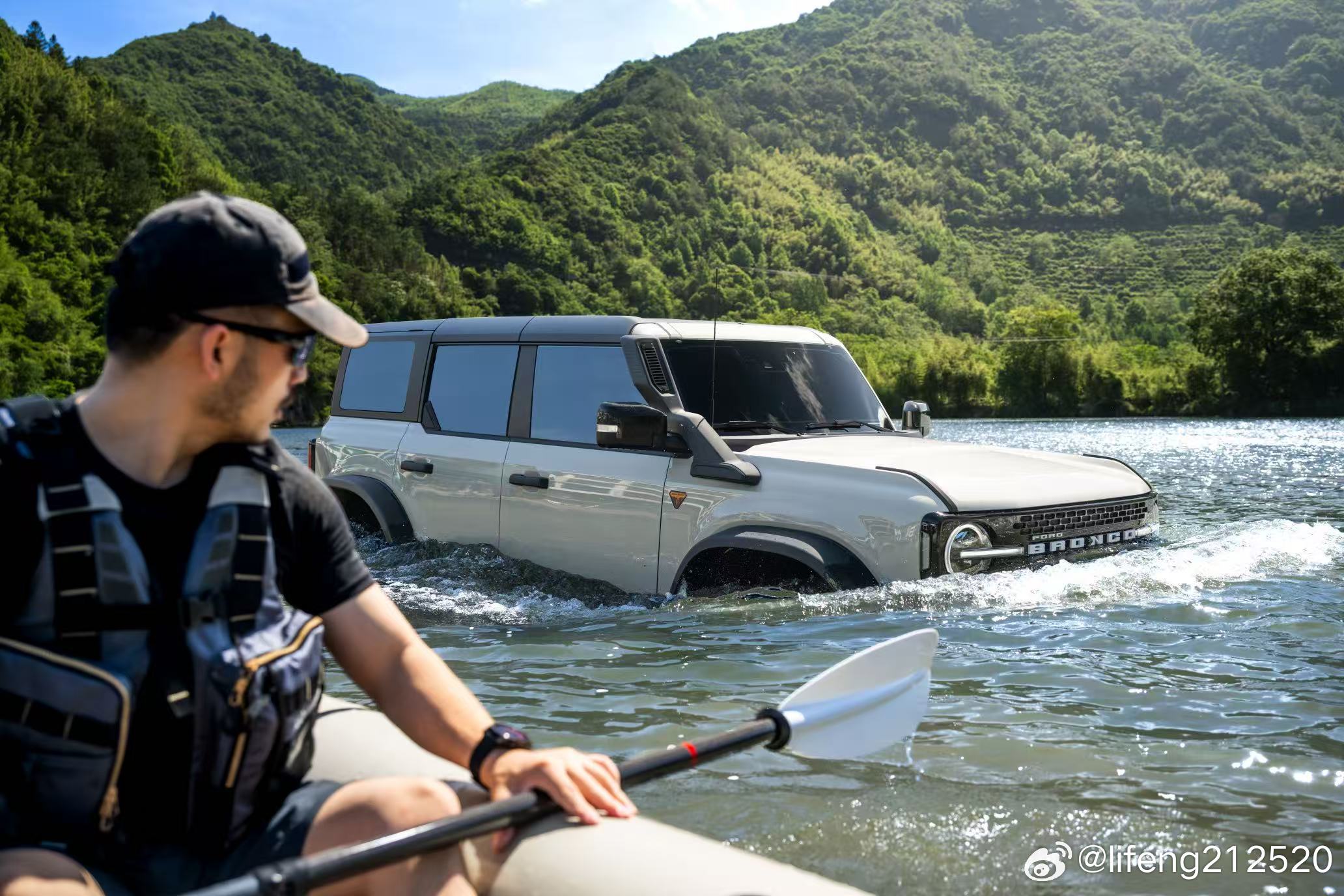 水陆搭档就位跟着烈马惬意玩水🌊福特烈马亚马逊限量版 福特烈马 越千山涉万水 有