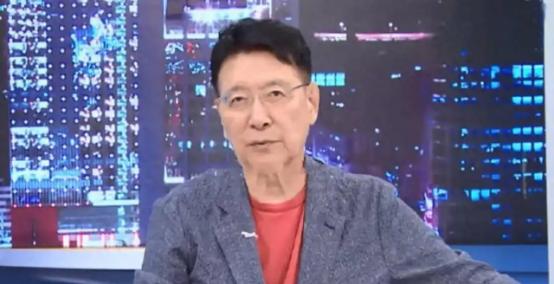 新北市蓝白合破局，黄国昌初选输给李四川，但这场败仗里头藏着门道。黄国昌本来就不是