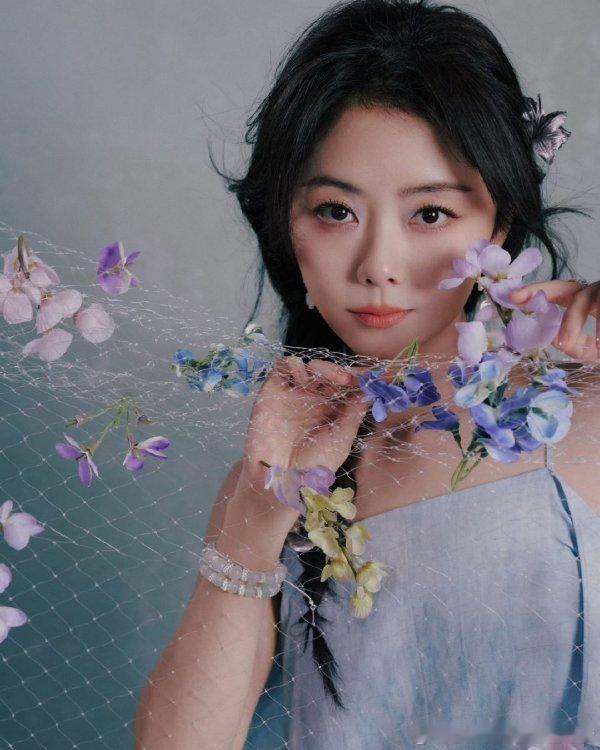 谭松韵阻拦是伸出又放下的手谭松韵这个伸出又放下的手，我能循环看一百遍！杨迪：真的