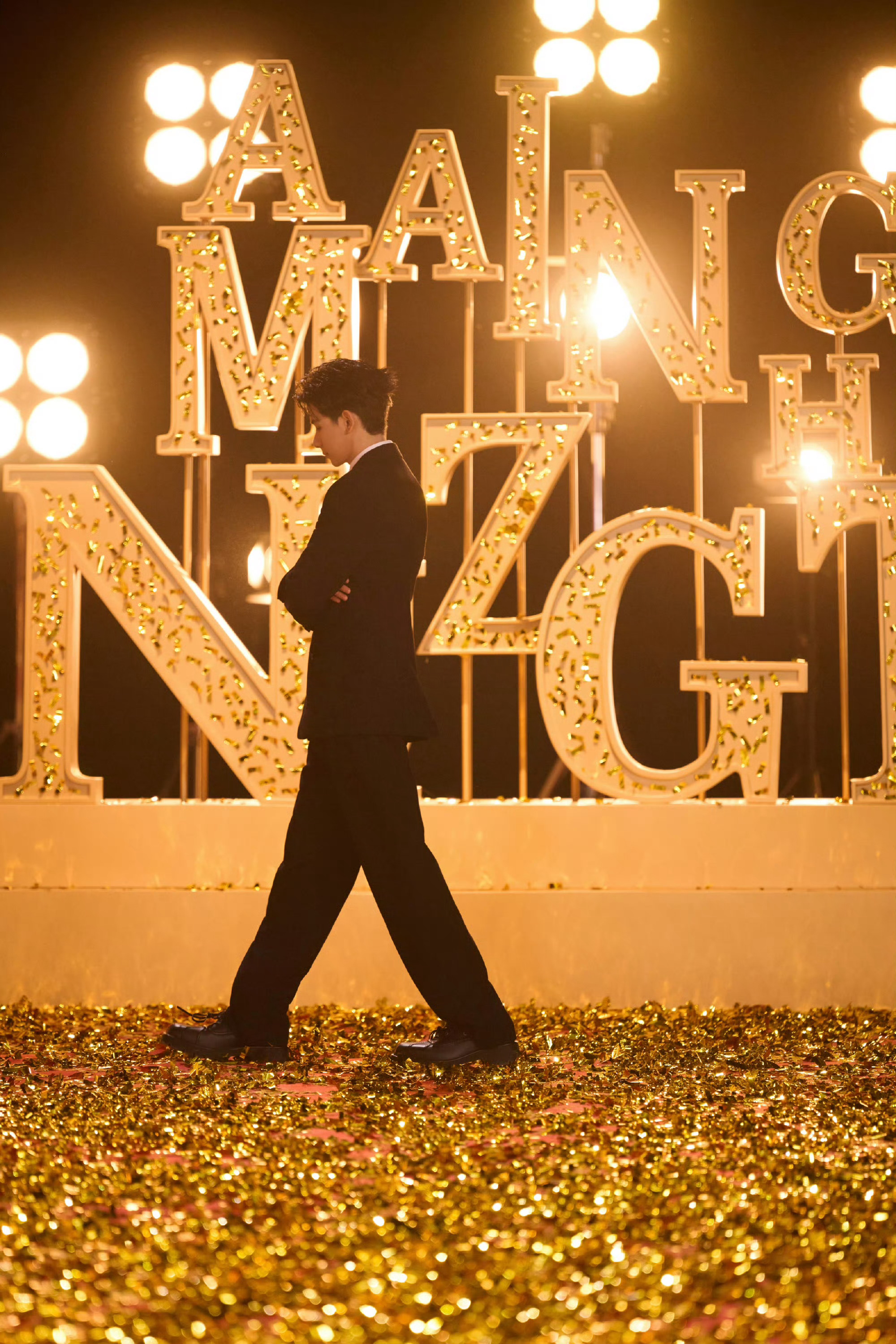 这个胡先煦帅的有点太突出了，期待下一季还能看到 