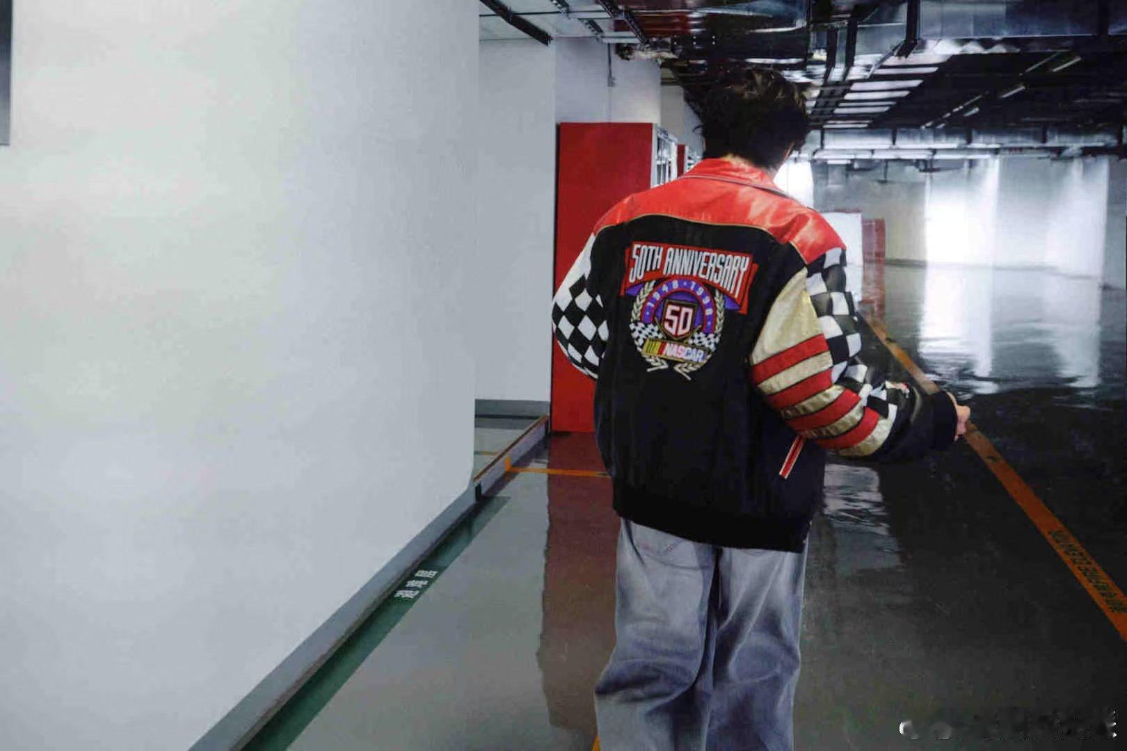 张新成一生要强的中国男人 名场面合集太有梗了，张新成一生要强从不认输，全能小张每